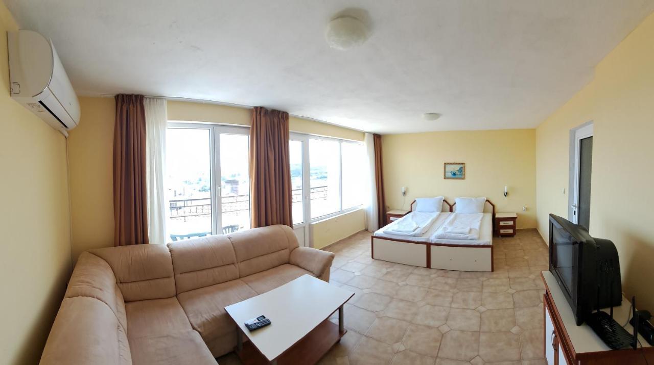 Guest House Polikseni Sozopol Exterior photo
