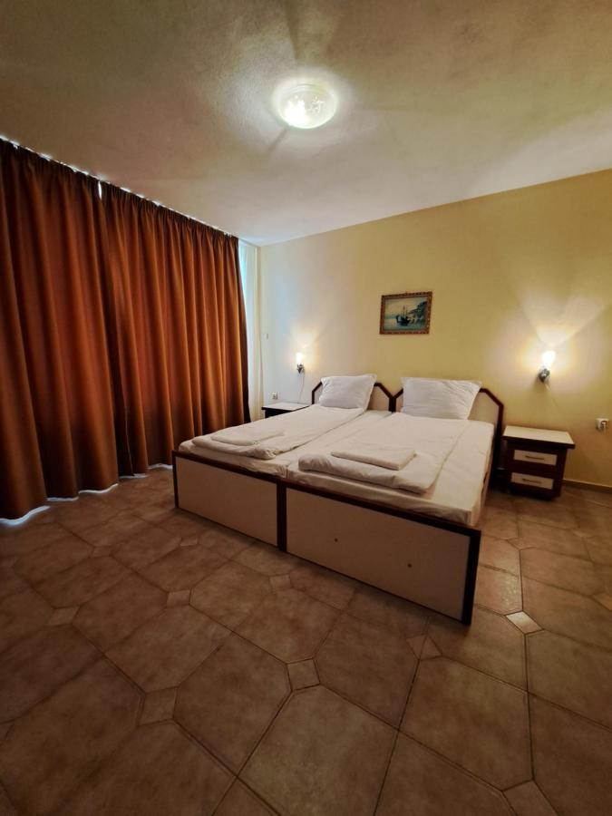 Guest House Polikseni Sozopol Exterior photo