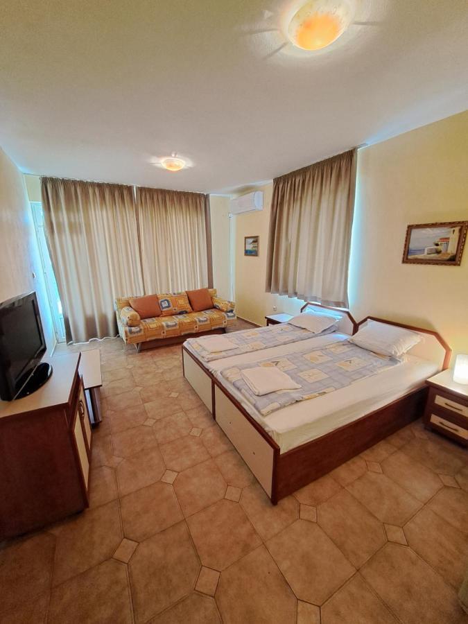 Guest House Polikseni Sozopol Exterior photo