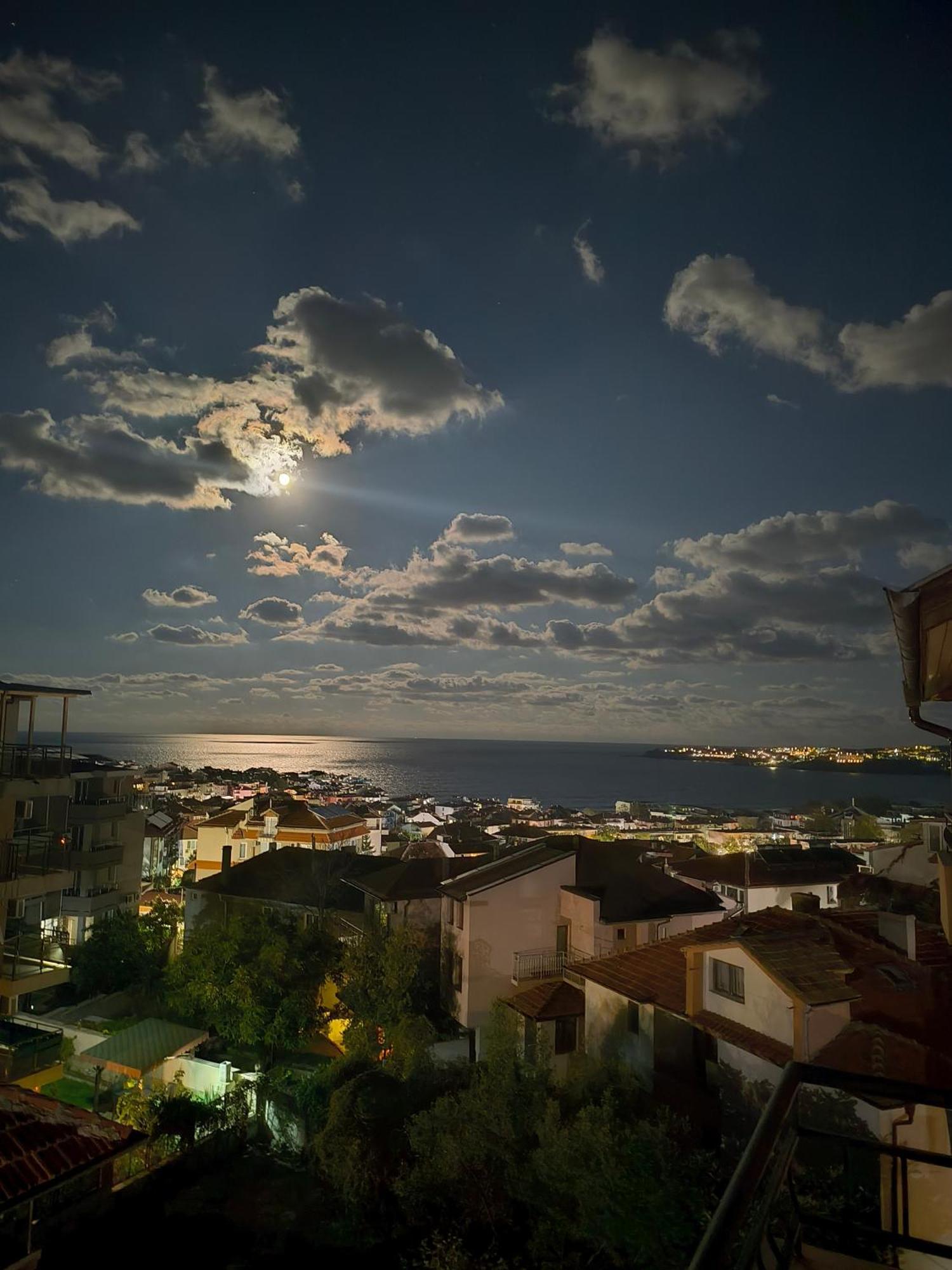 Guest House Polikseni Sozopol Exterior photo